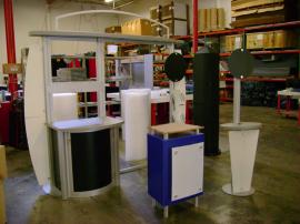 Visionary Designs VK-1032 with MOD-1177 Workstation, and MOD-1161 Counter